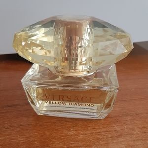 Versace yellow Dimond au the parfume